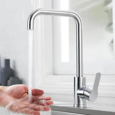 Immagine prodotto di Rubinetto girevole a 360°, miscelatore monocomando per lavello a due vasche