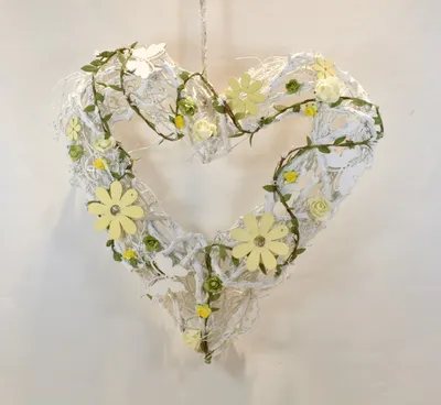 Produktbild von Deko Herz Hänger Wandkranz Türkranz Rose Schmetterling Tisch Oster Blumen Kranz