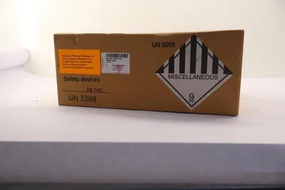 Image de Ceinture de sécurité originale pour Audi Q5 8R, couleur pimento beige, côté droit avant, référence : 8R1857706NYNZ