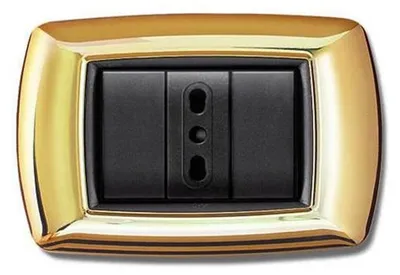 Immagine prodotto di placca coprinterruttore oro 'mylife' 7 moduli