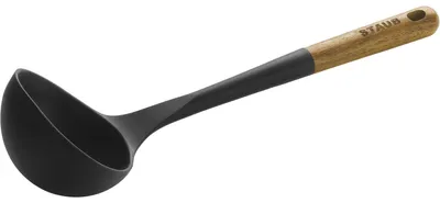 Zdjęcie produktu dla Staub - Łyżka wazowa Staub 31 cm