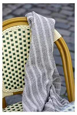 Produktbild von Kuscheldecke in Creme/Natur mit Streifenmuster, 160 cm x 130 cm, aus 100% Baumwolle