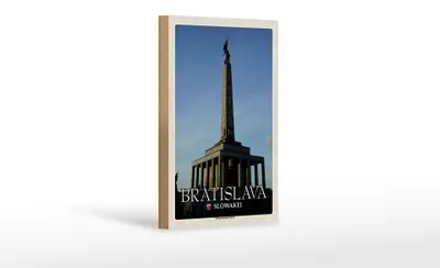 Produktbild von Holzschild Reise 12x18 cm Bratislava Slowakei Kriegerdenkmal Slavin