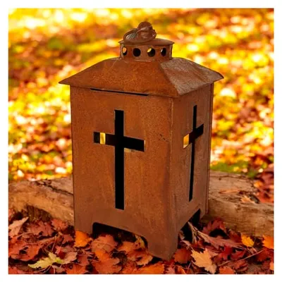 Produktbild von Grablaterne 27cm mit Kreuz aus Edelrost für den Friedhof