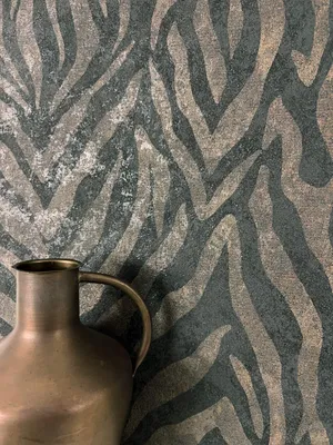 Produktbild von NEWROOM Tapete Zebraka Black Schwarz Vliestapete - Modern Streifen Germany