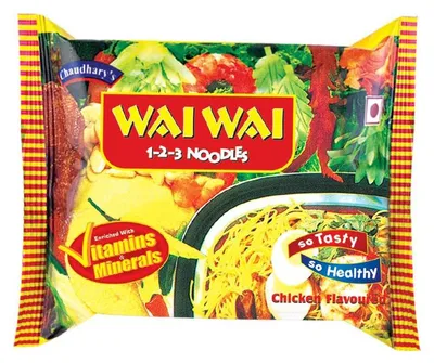Zdjęcie produktu dla Makaron instant Wai Wai Chicken Flavoured 65 g – noodles o smaku kurczaka