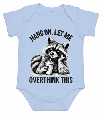 Imagen del producto de Camiseta para bebé con estampado de mapache, diseño divertido con la frase "Espera, déjame pensarlo", color azul claro, talla 0/3 meses