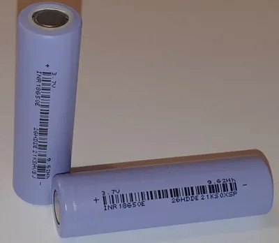 Produktbild von Li-Ion Akku 18650 3,7 Volt 2600mAh 9,62Wh Akku INR18650 Einzel-Zelle (1 Stück)