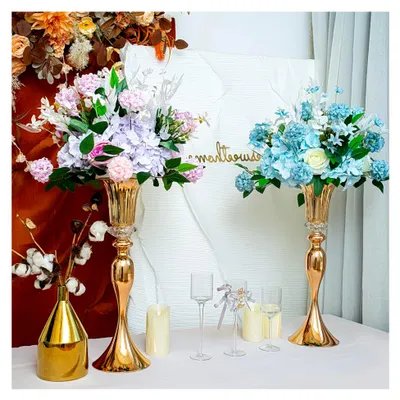 Produktbild von Goldene Vasen für Tischdekoration, 55,9 cm, 2 Stück, Metall, hohe Trompetenvasen, Hochzeit, Party, Event, Heimdekoration