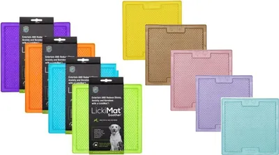 Produktbild von LickiMat Soother Classic-  Leckmatte für Hunde, Farbe:grün, Größe:small - 20 x 20cm