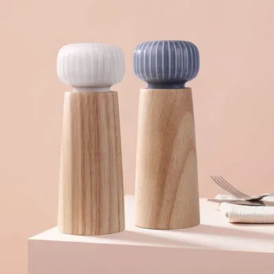 Produktbild von Famanu Salz- und Pfeffermühlen-Set - Holz und Keramik - Set von 2