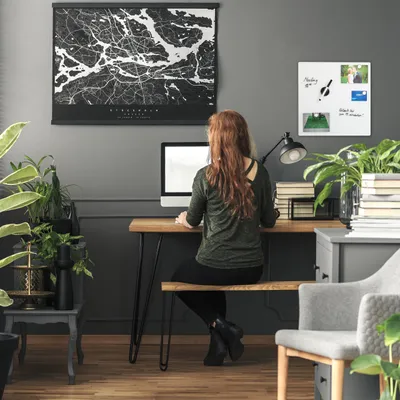 Produktbild von Relaxdays Magnettafel Glas, 40x40 cm, 3 Magneten, Marker, Stiftehalter, Büro & Küche, Sicherheitsglas Magnetboard, weiß