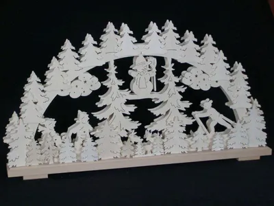 Produktbild von Schwibbogen mit Schneeschuhfahrer und Beleuchtung BxHxT 70x37x7cm NEU