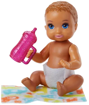 Produktbild von Mattel FHY78 - Barbie "Babysitters Inc." Baby-Puppe und Zubehör (dunkelblond, pinkfarbene Trinkflasche)