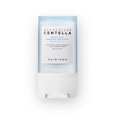 Produktbild von SKIN1004 Madagascar Centella Hyalu-Cica Silky-Fit Sun Stick SPF 50+ PA++++ 20 g