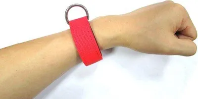 Produktbild von Universelle Schnorchelhandband mit D-Ring für Tauchen und Schnorcheln, Schwarz, Größe M