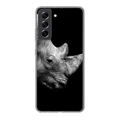 Produktbild von MuchoWow® Handyhülle Schutzhülle Hülle für Samsung Galaxy S21 FE Portrait Nashorn auf schwarzem Hintergrund Silikon Softcase Handy Hülle - Mobiltelefonhülle