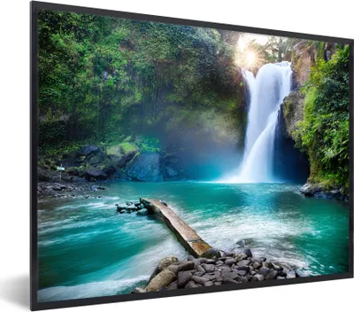 Produktbild von MuchoWow® Gerahmtes Poster Wasserfall - Steine - Landschaft - Pflanzen - Wasser 40x30 cm - Poster mit Schwarzem Bilderrahmen Wandposter Rahmen Foto Bilder - Kunstposter - Wanddekorationen