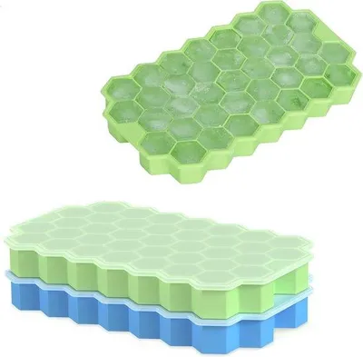 Immagine prodotto di Stampo in silicone per cubetti di ghiaccio con coperchio - 2 pezzi per 74 cubetti di ghiaccio, flessibile e salvaspazio