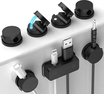 Productafbeelding van Unyqoos® Magnetische, zelfklevende kabelhouders voor bureau en werkplek – 8 houders (voor maximaal 10 kabels), zwart-wit, magnetische kabelclips voor kabelorganisatie