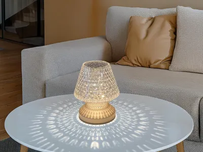 Produktbild von Kleine per USB aufladbare Akku Tischlampe kabellos in Kristalloptik, Höhe 15cm