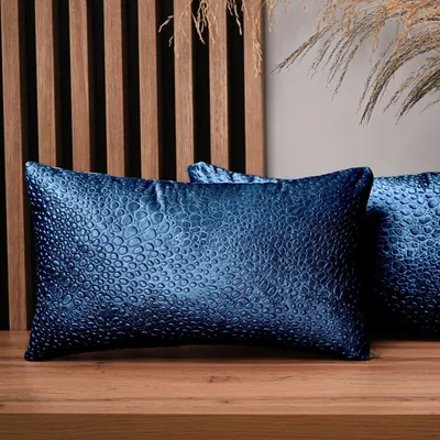Obrázok produktu pre MG Design, dvojica obliečok na vankúše, 30 x 50 cm, modrej farby, so zipsom, z velúru s reliéfnym vzorom kvapiek, príjemná na dotyk a ľahko sa udržiava