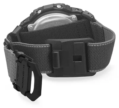 Produktbild von Casio - DW-5600MNC-1ER - Armbanduhr - Herren - Quarz - G-SHOCK