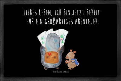 Produktbild von Mr. & Mrs. Panda Fußabtreter Pinguin & Maus Wanderer 40 x 60 cm - Schwarz - Geschenk, Wandern, Roadtrip, Bodenvorleger, Ausflug, Sauberlaufmatte, Fussmatte, Schmutzmatte