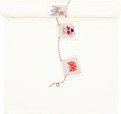 Produktbild von Greengate Xmas letter Tischläufer mit Stickerei white 140x40cm