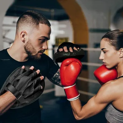 Vorformbare PU-Handschleifpads für Kickboxen, MMA, Muay Thai und Taekwondo - Ideal für Training und Wettkämpfe