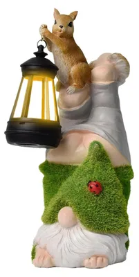 Imagen del producto de Encantadora estatua de un enano para exteriores, con una ardilla