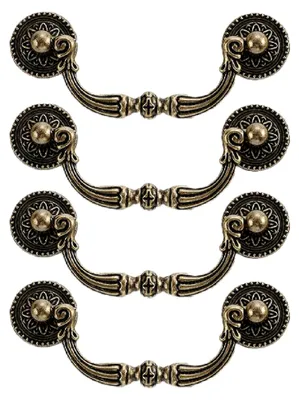Produktbild von 4 Stück Vintage Möbelgriff aus Zinklegierung für Schränke und Schubladen mit 96 mm Lochabstand