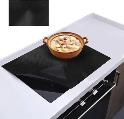 Immagine prodotto di Tappetino protettivo per fornelli a induzione 52x78 cm in silicone antiscivolo