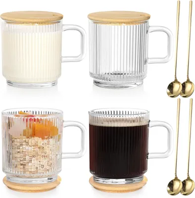 Produktbild von 4er Set Cappuccinotassen 350ml Latte Macchiato Gläser mit Deckel und Löffel Geriffelte Espressotassen Set Kaffeegläser für Latte, Cappuccino, Getränke, Tee, Kaffee