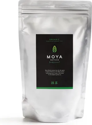 Produktbild von Moya Matcha Tee Pulver Grün | 250g Traditional Zeremonie-Qualität 250g | Organisch Gewachsen und Geerntet in Uji, Japan | Perfekt für das Trinken mit Wasser Matcha Latte Smoothies und Limonaden