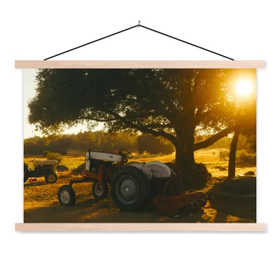 Produktbild von MuchoWow® Textilposter Traktor - Sonne - Baum - Landschaft 60x40 cm mit holzfarbenen Rahmen - Bilder