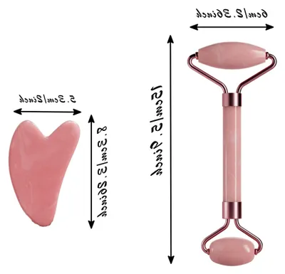 Produktbild von Jade Roller Set aus Rosenquarz mit Gua Sha Stein für Gesichtsmassagen, zur Straffung und Schlankheit, ideales Geschenk zum Valentinstag, Anti-Aging für das Gesicht