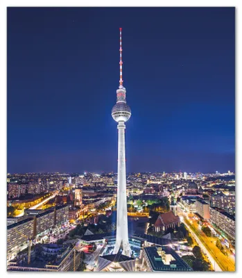 Produktbild von Wallario Herdabdeckplatte aus Glas, Größe 52 x 60 cm 1-teilig, Motiv Fernsehturm Berlin bei Nacht