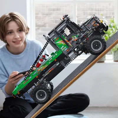 Image de LEGO 42129 Technic 4x4 Mercedes-Benz Zetros Offroad-Truck, Voiture télécommandée