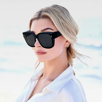 Produktbild von Sonnenbrille für Brillenträger, UV-Schutz, klappbar, tragbar für Sport, Autofahren und Outdoor-Aktivitäten für Frauen und Männer