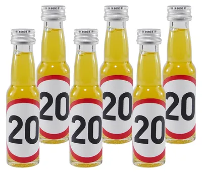 Produktbild von Spaßflasche Maracuja-Likör "20 Jahre" (12 x 0,02L)