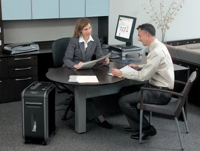 Produktbild von Fellowes Aktenvernichter Powershred 99Ci Partikel