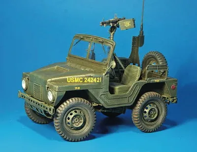 Immagine prodotto di Modello Plus M422 Veicolo Kommandot 1:35 312