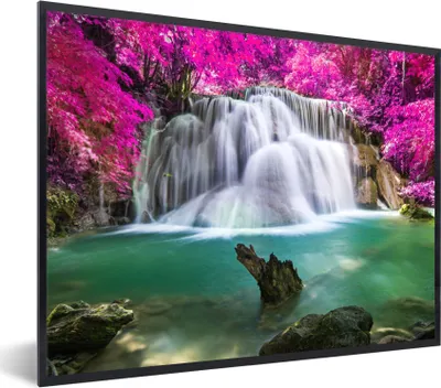 Produktbild von MuchoWow® Gerahmtes Poster Wasserfall - Rosa - Bäume 80x60 cm - Poster mit Schwarzem Bilderrahmen Wandposter Rahmen Foto Bilder - Schwarzem - Mit Gestell