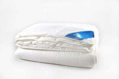 Imagen del producto de Unyqoos® Juego de edredón para las cuatro estaciones, 140x220 cm, blanco, para una persona – hipoalergénico, funda 100% algodón preencogido, relleno 100% fibra hueca siliconada, de 2 piezas (225/325 g/m²), lavable a 90°C