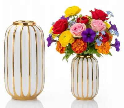 Imagen del producto de JARRÓN BLANCO MODERNO DE PORCELANA regalo para mujer