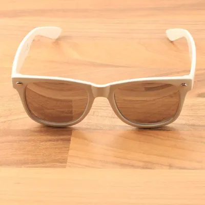 Produktbild von Freak Scene Sonnenbrille - M - weiß 02