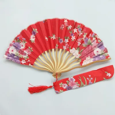 Image de Eventail en bambou - rouge