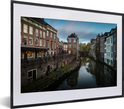 Produktbild von MuchoWow® MuchoWow® Gerahmtes Poster Wolken - Wasser - Utrecht 40x30 cm - Poster mit zchwarzem Bilderrahmen - Bilderrahmen - Poster im Rahmen