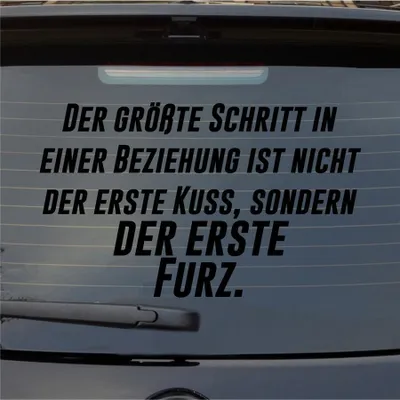 Produktbild von Heckscheibenaufkleber Der größte Schritt in Beziehung nicht Kuss erste Furz 55x34 cm Schwarz Matt Auto Aufkleber Sticker